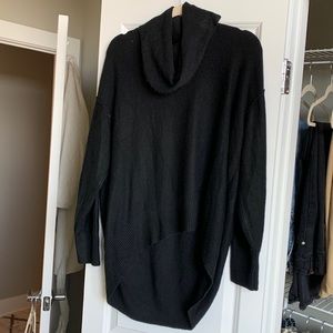 American Eagle Black Cowl Neck / Turtleneck Sweater
